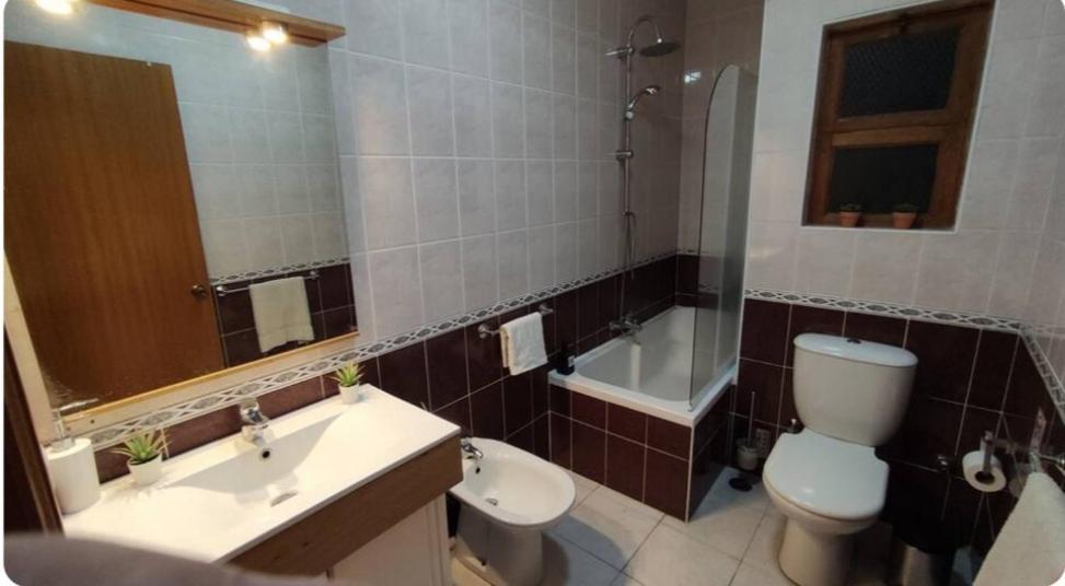 Apartament Telhados D'Angra Al Angra do Heroísmo Pokój zdjęcie